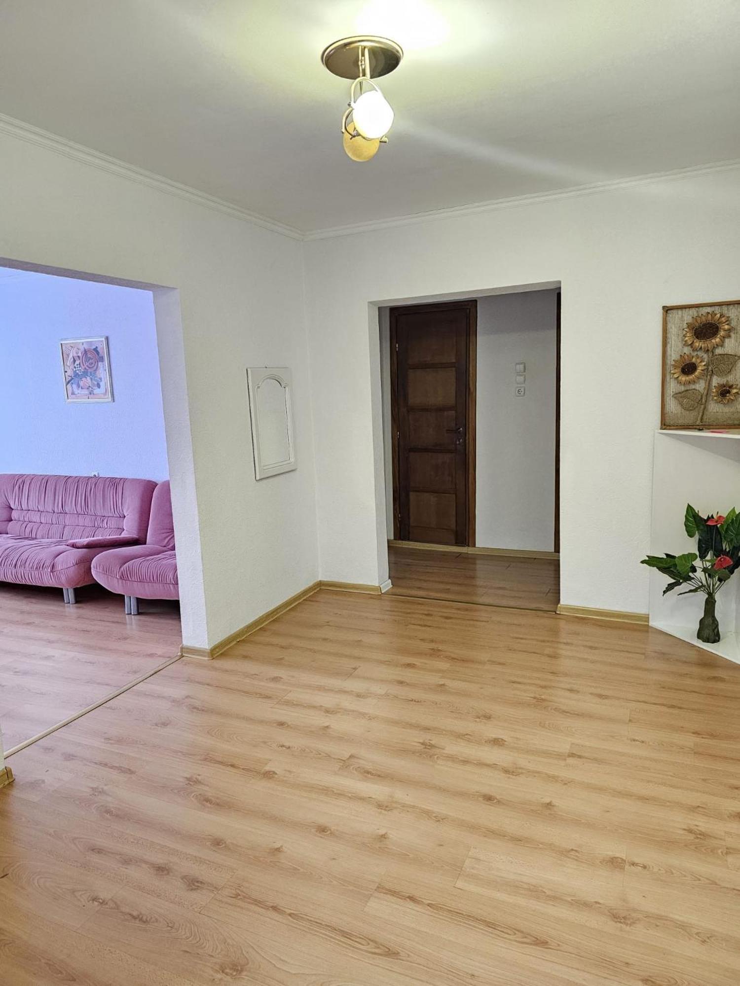 Apartament 2 Bedrooms, Botanica Chisinau Ngoại thất bức ảnh