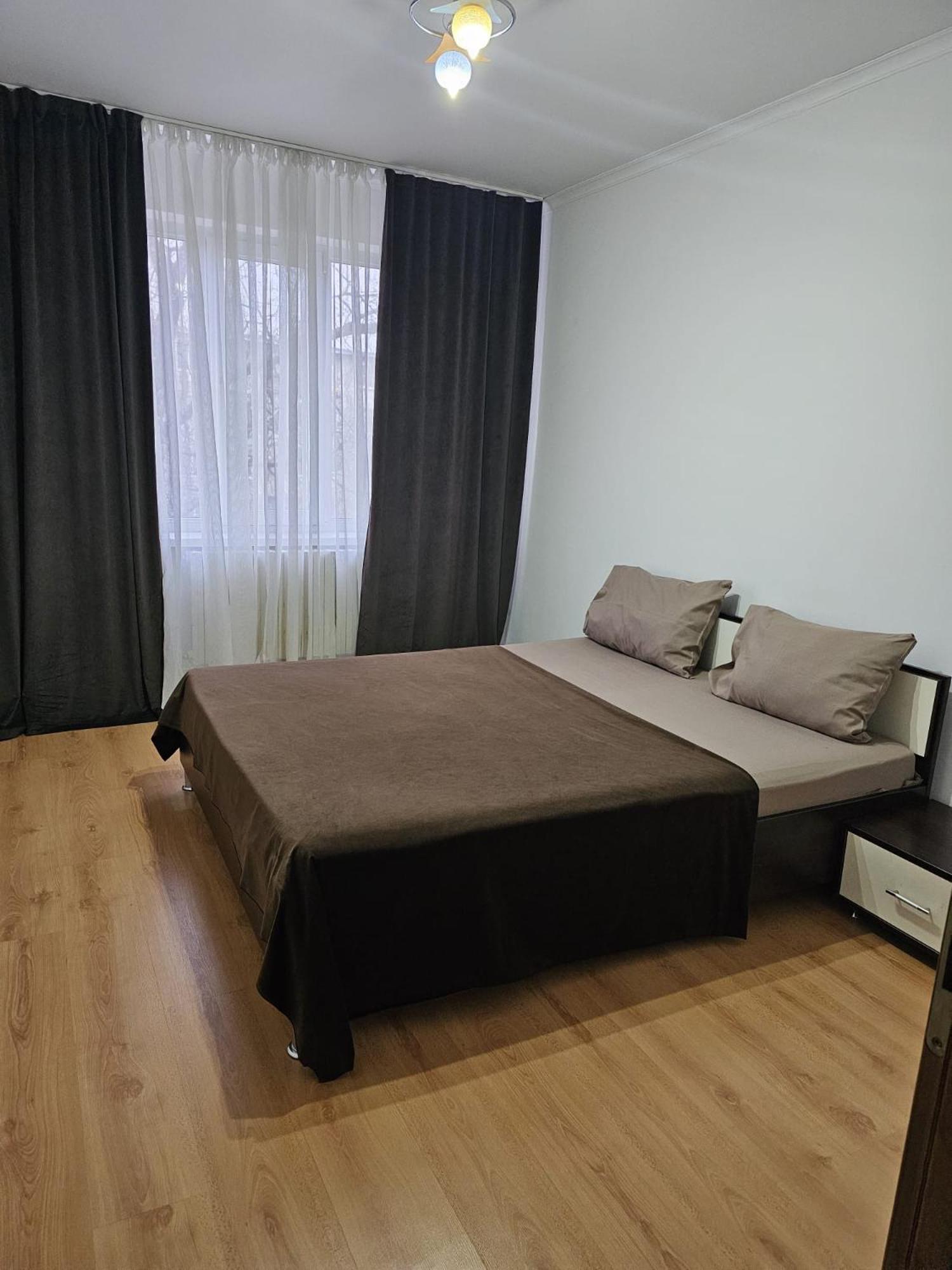 Apartament 2 Bedrooms, Botanica Chisinau Ngoại thất bức ảnh